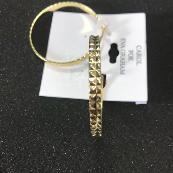 🆕 Carol for Eva Graham Gold Toned Hoop Earrings - Picture 2 of 2